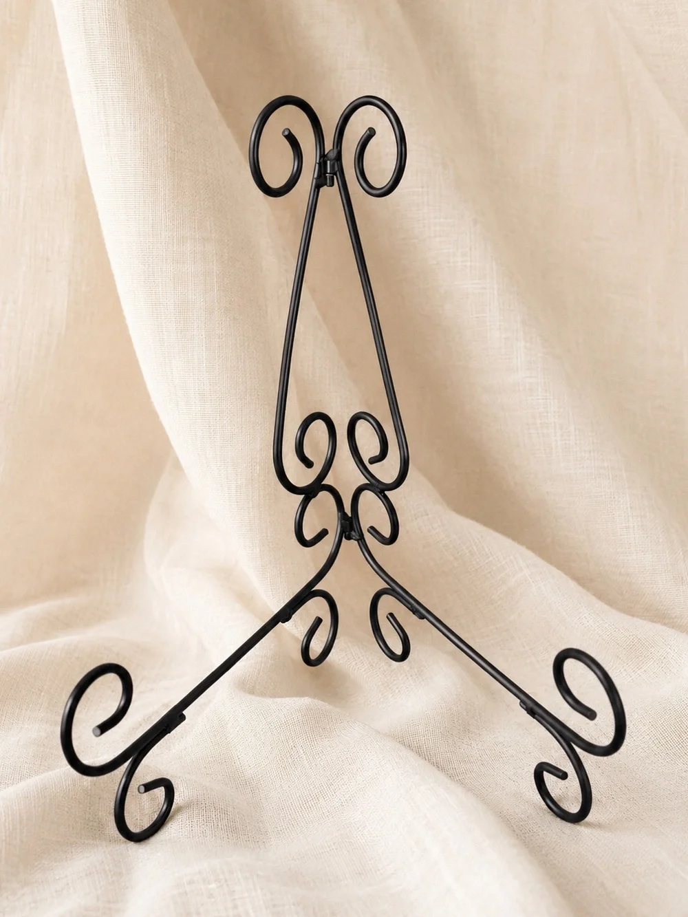 Black Scroll Wire Display Easel Stand - Home Wall Decor